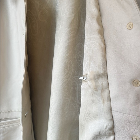 Vintage Cream Boxy Leather Jacket - Picture 7 of 8